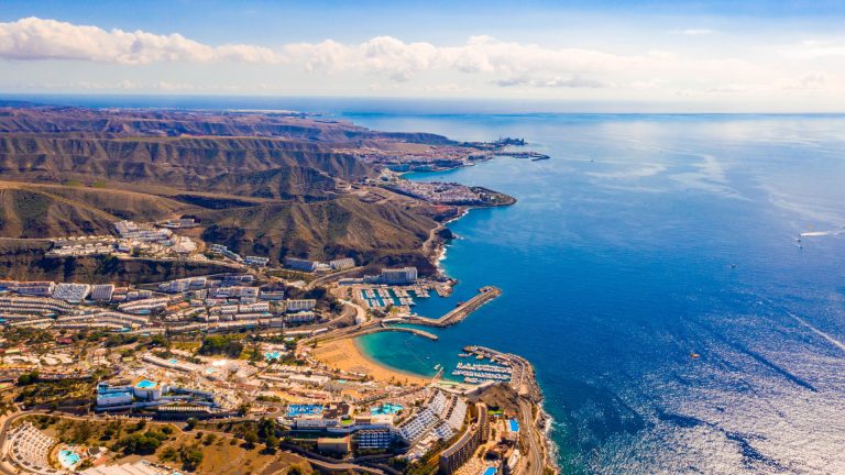 Pourquoi les Canaries sont la destination idéale pour un départ de dernière minute ?